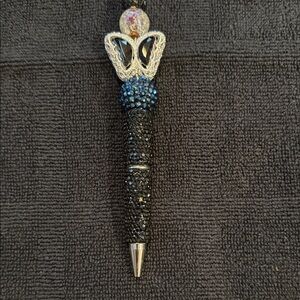 Elegant Black Crystal Rhinestone Ballpoint Pen with Silver Accents
